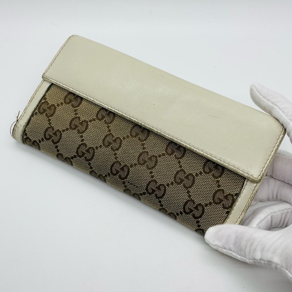 Gucci Beige and Brown Monogram Wallet - Picture 7 of 15